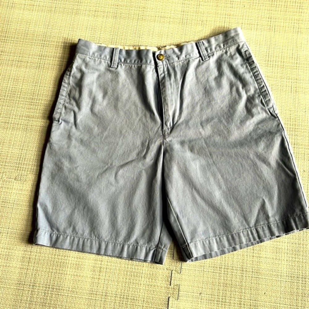 Izod shorts men